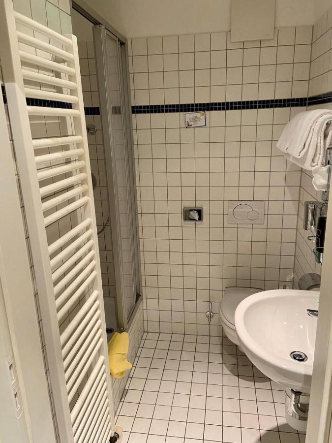 Muenchner Hofbraeu Coburg Hotel Bagian luar foto